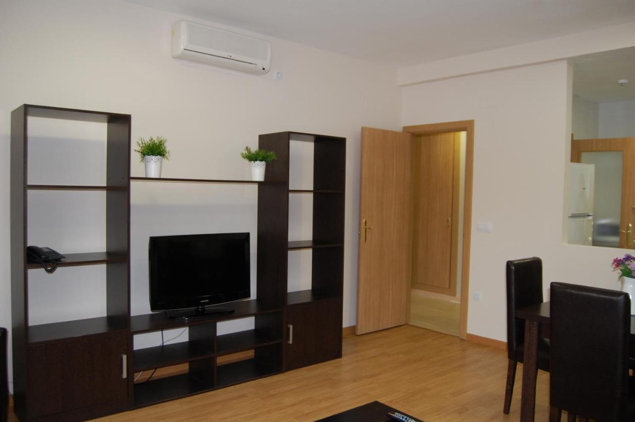 Aparthotel Encasa Madrid Ngoại thất bức ảnh